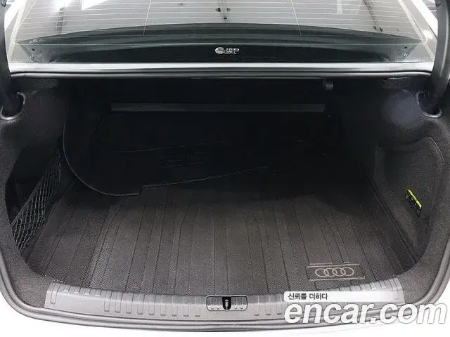 Audi A6 2021 — Фото 4/20