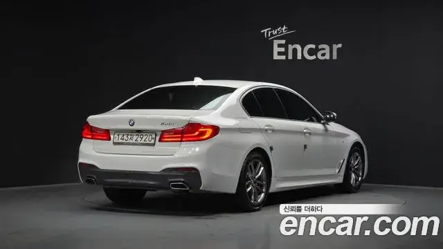 BMW 5 Series 2020 — Photo 10/20