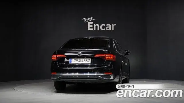 Volkswagen Jetta 2024 — Photo 5/20