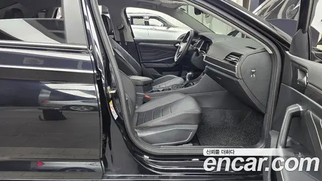 Volkswagen Jetta 2024 — Photo 9/20