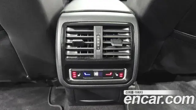 Volkswagen Passat GT 2022 — Şəkil 5/20