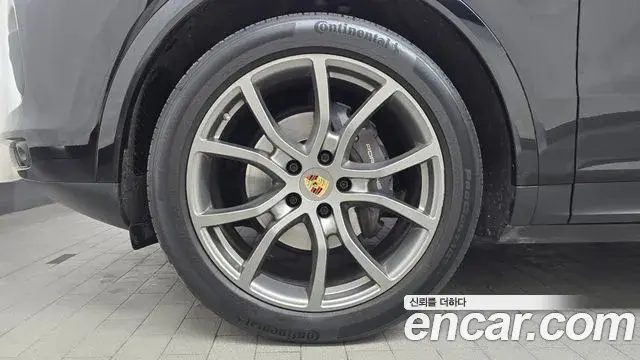 Porsche Cayenne 2022 — Şəkil 13/20