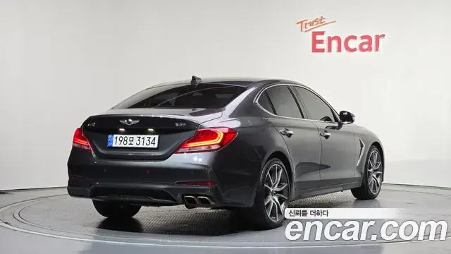 Genesis G70 2018 — Şəkil 10/20