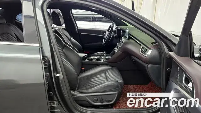 Genesis G70 2018 — Şəkil 14/20