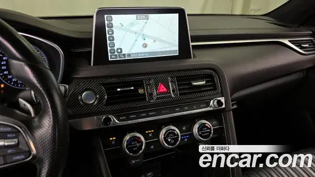 Genesis G70 2018 — Şəkil 18/20