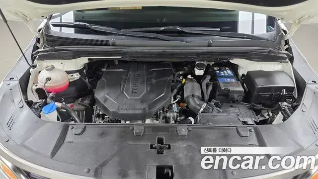 Kia Carnival 2022 — ფოტო 12/20