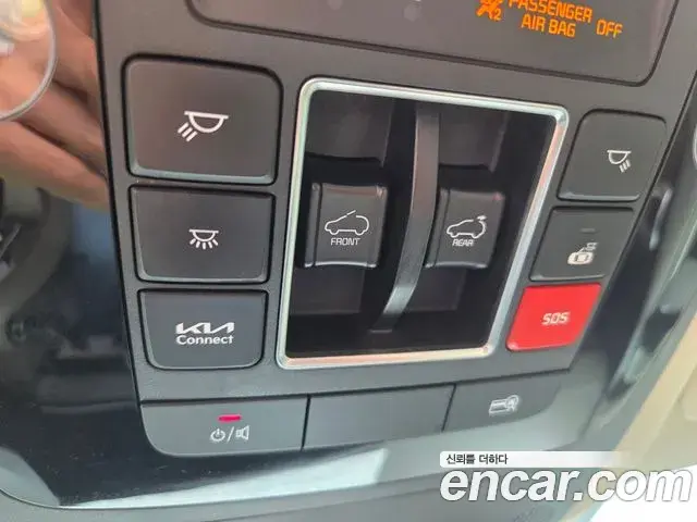 Kia Carnival 2023 — Фото 15/20