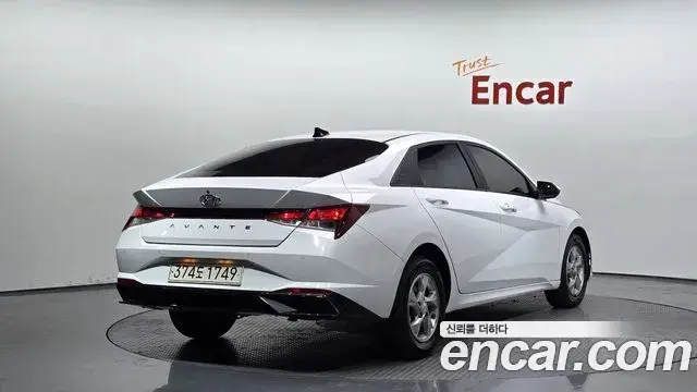 Hyundai The New Avante Hybrid 2021 — Şəkil 14/20