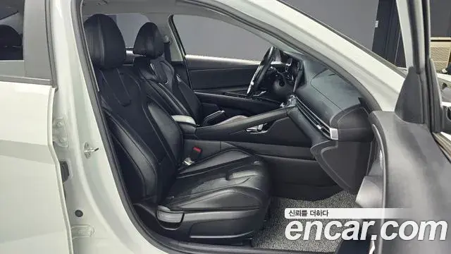 Hyundai The New Avante Hybrid 2021 — Şəkil 15/20