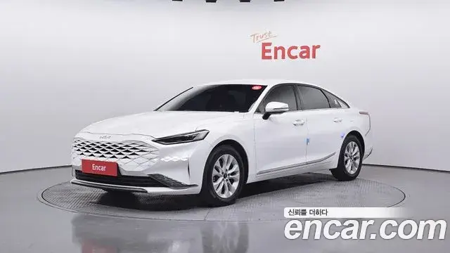 Kia K8 2022 — Şəkil 9/20