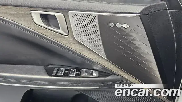 Kia K8 2022 — Şəkil 14/20