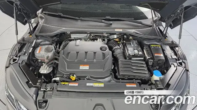 Volkswagen Arteon 2023 — ფოტო 11/20