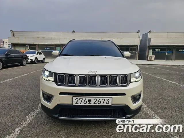 Jeep Compass 2019 — ფოტო 19/20