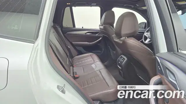 BMW X3 2018 — Photo 6/20