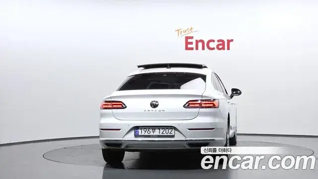Volkswagen Arteon 2022 — Photo 3/18