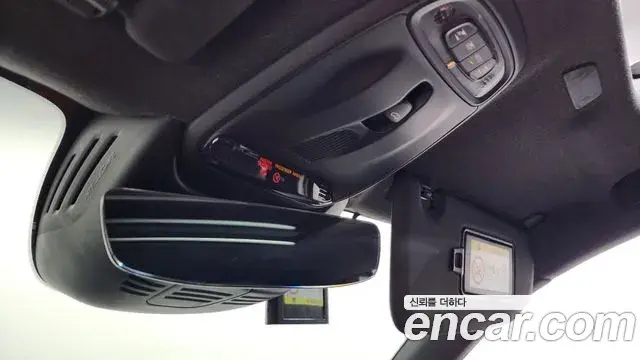Volvo XC40 2018 — Şəkil 4/20