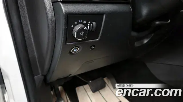 Jeep Grand Cherokee 2020 — Şəkil 19/20