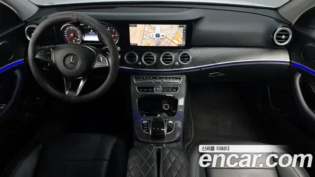 Mercedes-Benz E-Class 2018 — Şəkil 12/20