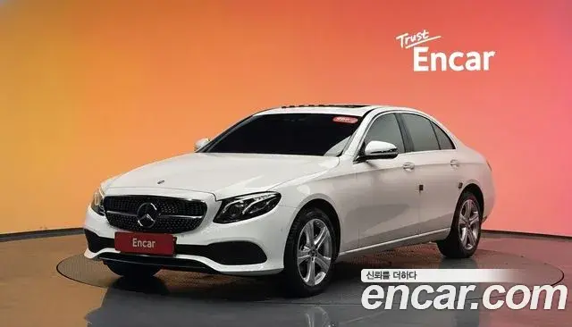 Mercedes-Benz E-Class 2018 — Şəkil 10/20