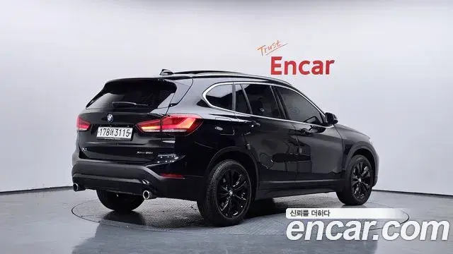 BMW X1 2020 — Şəkil 6/20