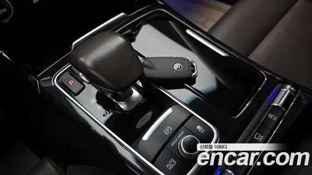 Kia Stinger 2018 — Şəkil 19/20