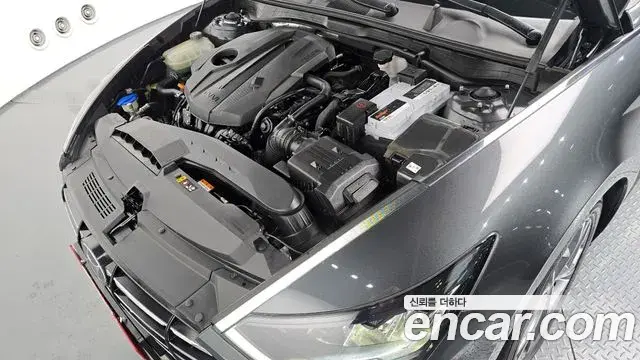 Hyundai Sonata Hybrid 2019 — Photo 15/32