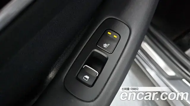 Hyundai Sonata Hybrid 2019 — Photo 4/32
