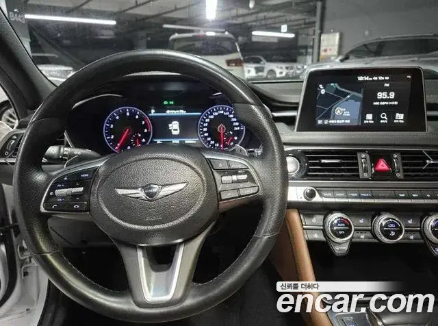 Genesis G70 2019 — ფოტო 12/20