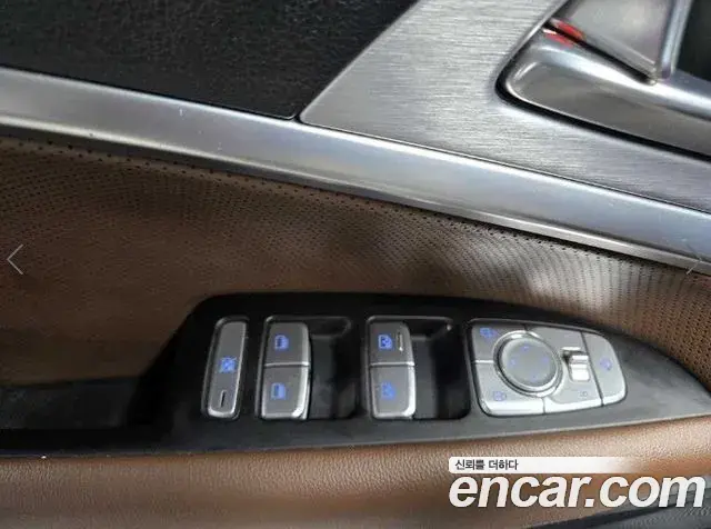 Genesis G70 2019 — ფოტო 3/20