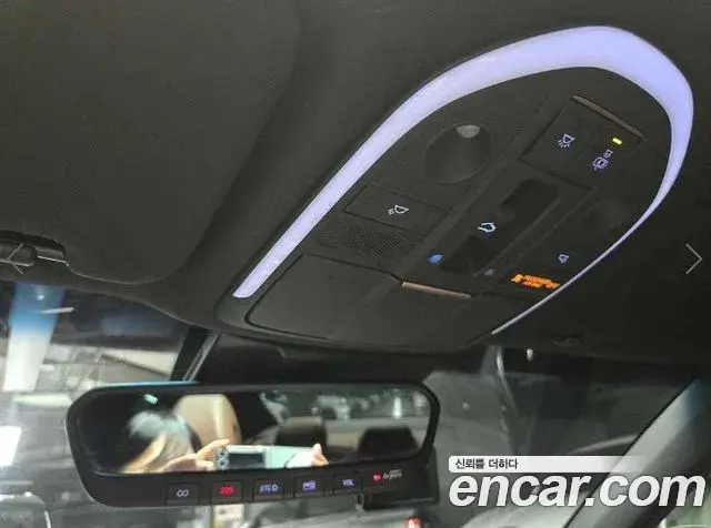 Genesis G70 2019 — ფოტო 20/20