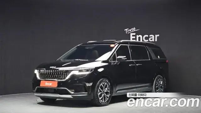 Kia Carnival 2022 — Фото 1/20