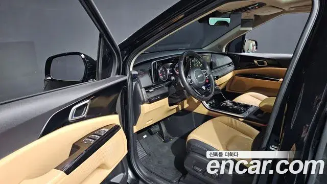 Kia Carnival 2022 — Фото 10/20