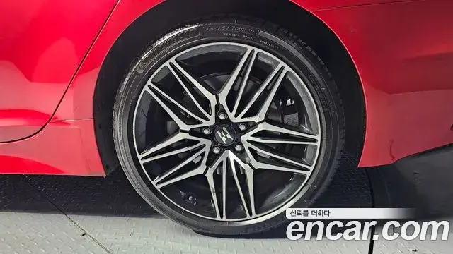 Kia Stinger Meister 2021 — Photo 25/34