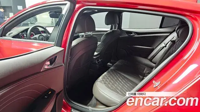 Kia Stinger Meister 2021 — Photo 31/34