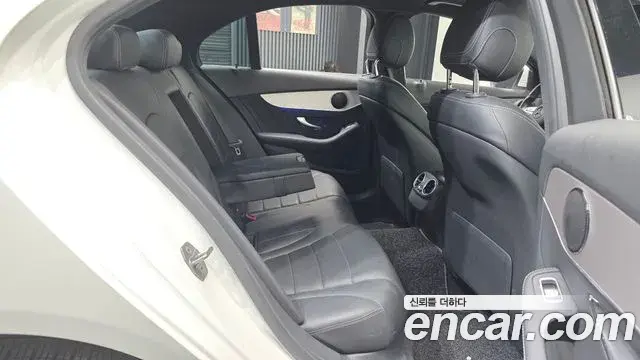 Mercedes-Benz C-Class 2020 — Фото 12/20