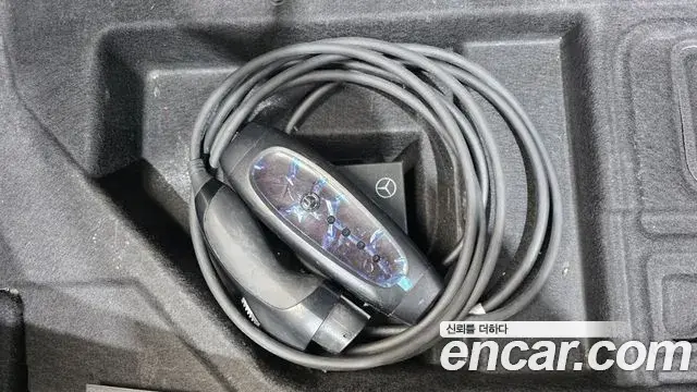 Mercedes-Benz C-Class 2020 — Фото 18/20