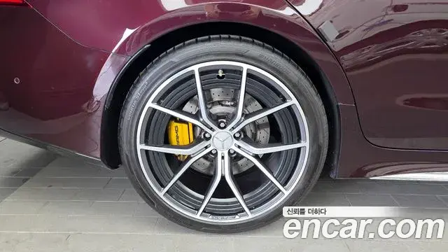 Mercedes-Benz AMG GT 2022 — ფოტო 2/35