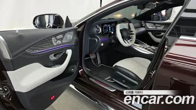 Mercedes-Benz AMG GT 2022 — ფოტო 25/35