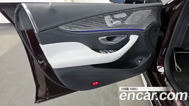 Mercedes-Benz AMG GT 2022 — ფოტო 13/35