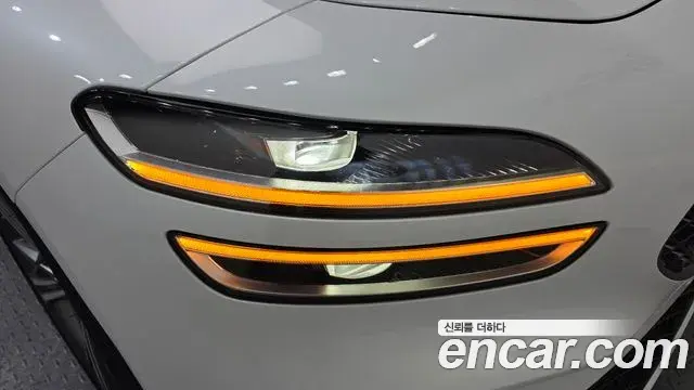 Genesis G70 2023 — ფოტო 1/33