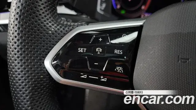 Volkswagen Arteon 2022 — Şəkil 33/35