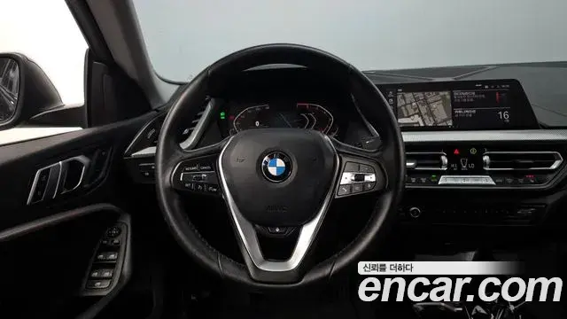BMW 2 Series Gran Coupe 2022 — Фото 13/20