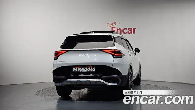 Kia Sportage 2022 — Photo 25/35