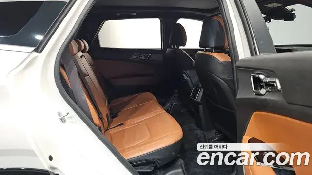 Kia Sportage 2022 — Photo 4/35