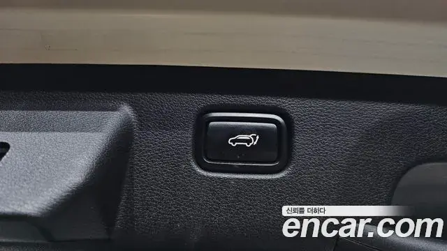 Kia Sportage 2022 — Photo 3/35