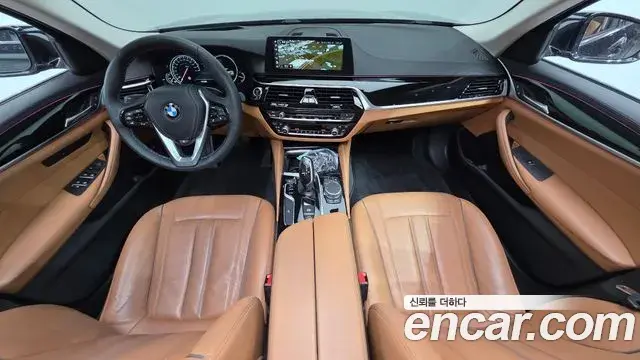 BMW 5 Series 2018 — Photo 4/20
