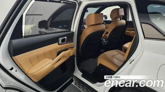 Kia Sorento 2021 — Photo 3/45
