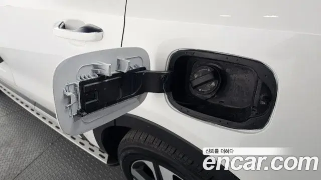 Kia Sorento 2021 — Photo 2/45