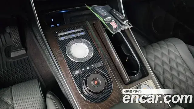 Genesis GV80 2022 — ფოტო 16/40