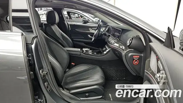 Mercedes-Benz CLS-Class 2019 — Şəkil 35/36